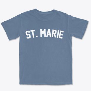 St. Marie Montana Classic Curve Premium Heavyweight T-shirt