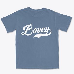 Bovey Minnesota Vintage Team Premium Heavyweight T-shirt