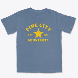 Pine City Minnesota Star Premium Heavyweight T-shirt
