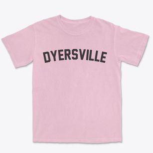 Dyersville Iowa Classic Curve Premium Heavyweight T-shirt