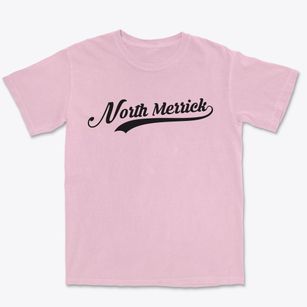 North Merrick New York Vintage Team Premium Heavyweight T-shirt