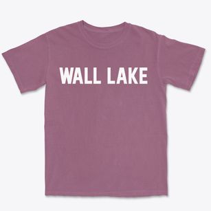 Wall Lake Iowa Classic Block Premium Heavyweight T-shirt