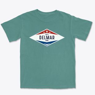 Delmar Iowa Diamond Star Premium Heavyweight T-shirt