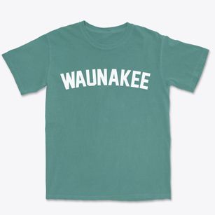Waunakee Wisconsin Classic Curve Premium Heavyweight T-shirt