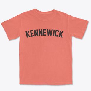 Kennewick Washington Classic Curve Premium Heavyweight T-shirt