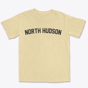 North Hudson Wisconsin Classic Curve Premium Heavyweight T-shirt