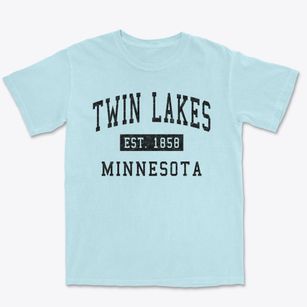 Twin Lakes Minnesota Classic Established Premium Heavyweight T-shirt