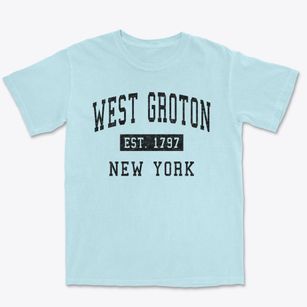 West Groton New York Classic Established Premium Heavyweight T-shirt