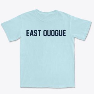 East Quogue New York Classic Block Premium Heavyweight T-shirt