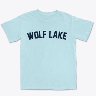 Wolf Lake Minnesota Classic Curve Premium Heavyweight T-shirt