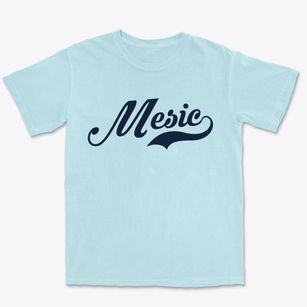 Mesic North Carolina Vintage Team Premium Heavyweight T-shirt