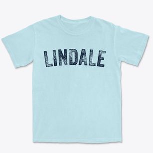 Lindale Georgia Timeless Retro Premium Heavyweight T-shirt