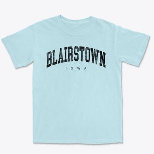 Blairstown Iowa Urban Vibe Premium Heavyweight T-shirt