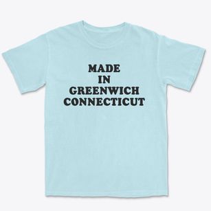 Greenwich Connecticut Classic 70s Premium Heavyweight T-shirt