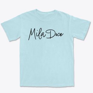 Mila Doce Texas Freestyle Premium Heavyweight T-shirt