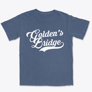 Golden's Bridge New York Vintage Team Premium Heavyweight T-shirt