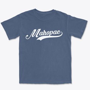 Mahopac New York Vintage Team Premium Heavyweight T-shirt
