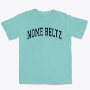Nome Beltz High School Varsity Arch Premium Heavyweight T-shirt