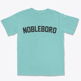 Nobleboro Maine Classic Curve Premium Heavyweight T-shirt