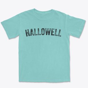 Hallowell Maine Timeless Retro Premium Heavyweight T-shirt