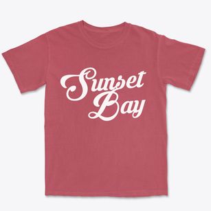 Sunset Bay New York Vintage Team Premium Heavyweight T-shirt