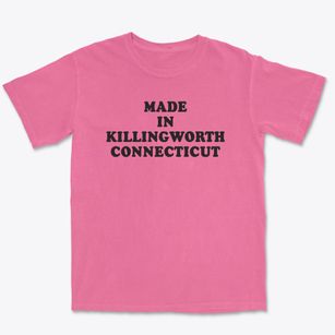 Killingworth Connecticut Classic 70s Premium Heavyweight T-shirt