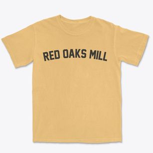 Red Oaks Mill New York Classic Curve Premium Heavyweight T-shirt