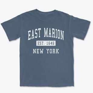East Marion New York Classic Established Premium Heavyweight T-shirt