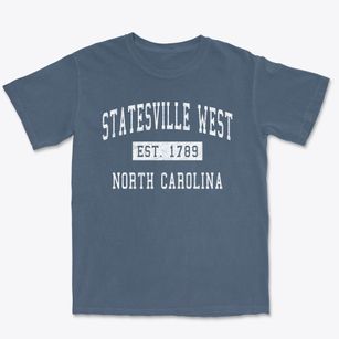 Statesville West North Carolina Classic Established Premium Heavyweight T-shirt
