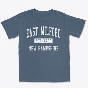 East Milford New Hampshire Classic Established Premium Heavyweight T-shirt