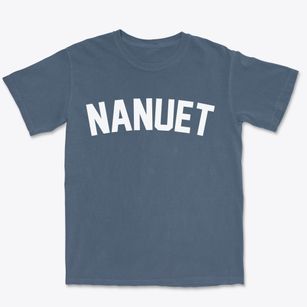 Nanuet New York Classic Curve Premium Heavyweight T-shirt