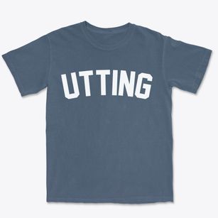 Utting Arizona Classic Curve Premium Heavyweight T-shirt