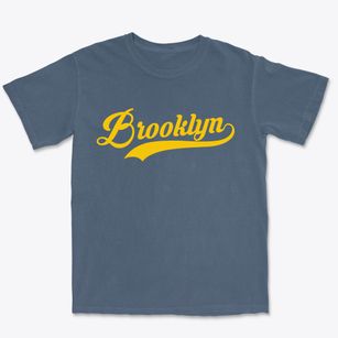Brooklyn New York Vintage Team Premium Heavyweight T-shirt