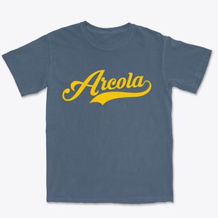 Arcola Missouri Vintage Team Premium Heavyweight T-shirt