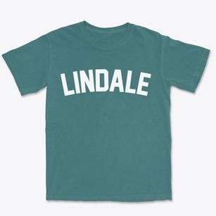 Lindale Georgia Classic Curve Premium Heavyweight T-shirt