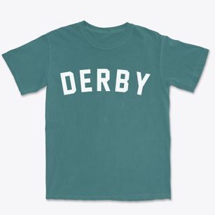 Derby Connecticut Classic Curve Premium Heavyweight T-shirt