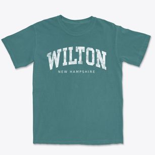 Wilton New Hampshire Urban Vibe Premium Heavyweight T-shirt