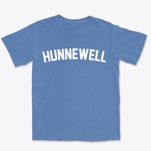 Hunnewell Kansas Classic Curve Premium Heavyweight T-shirt