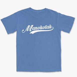 Manokotak Alaska Vintage Team Premium Heavyweight T-shirt