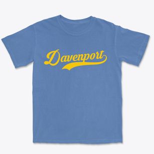 Davenport Iowa Vintage Team Premium Heavyweight T-shirt