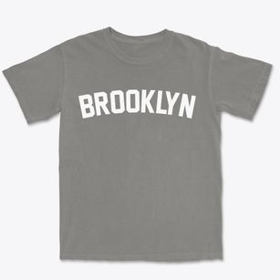 Brooklyn New York Classic Curve Premium Heavyweight T-shirt