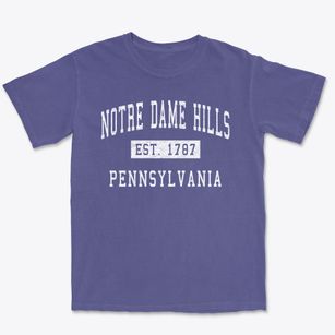 Notre Dame Hills Pennsylvania Classic Established Premium Heavyweight T-shirt