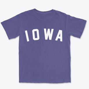 Iowa Louisiana Classic Curve Premium Heavyweight T-shirt