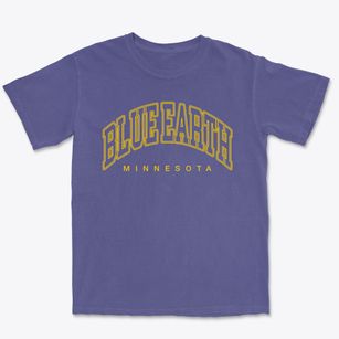Blue Earth Minnesota Inline Premium Heavyweight T-shirt