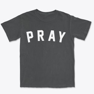 Pray Montana Classic Curve Premium Heavyweight T-shirt