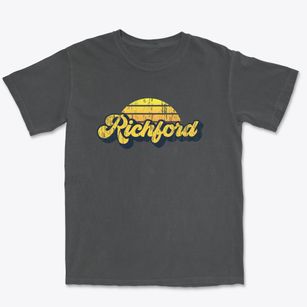 Richford New York Sublime Sunset Premium Heavyweight T-shirt