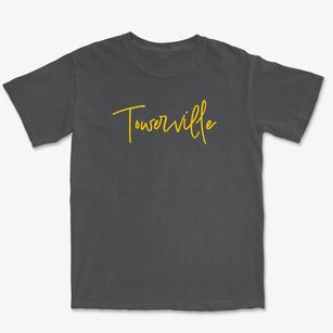 Towerville Wisconsin Freestyle Premium Heavyweight T-shirt