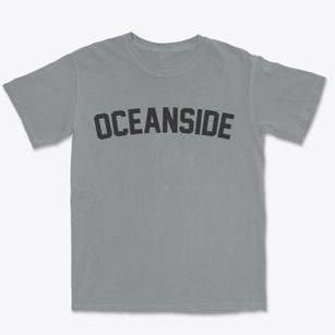 Oceanside Oregon Classic Curve Premium Heavyweight T-shirt