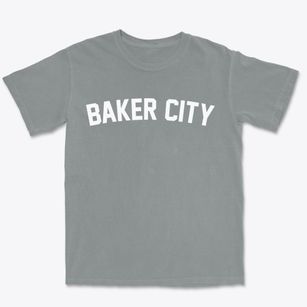 Baker City Oregon Classic Curve Premium Heavyweight T-shirt