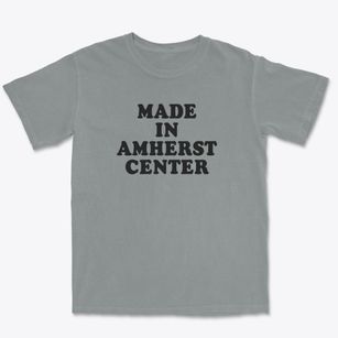 Amherst Center Massachusetts Classic 70s Premium Heavyweight T-shirt